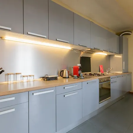 Apartment Vittorio Place By Wonderful Italy